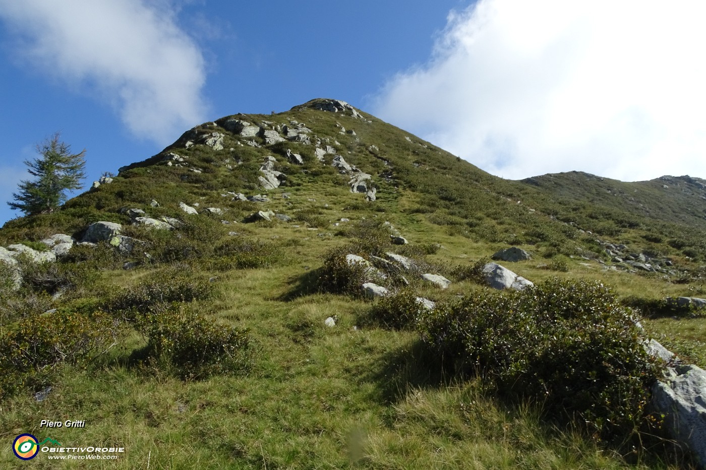 28 In decisa salita per Cima Villa.JPG